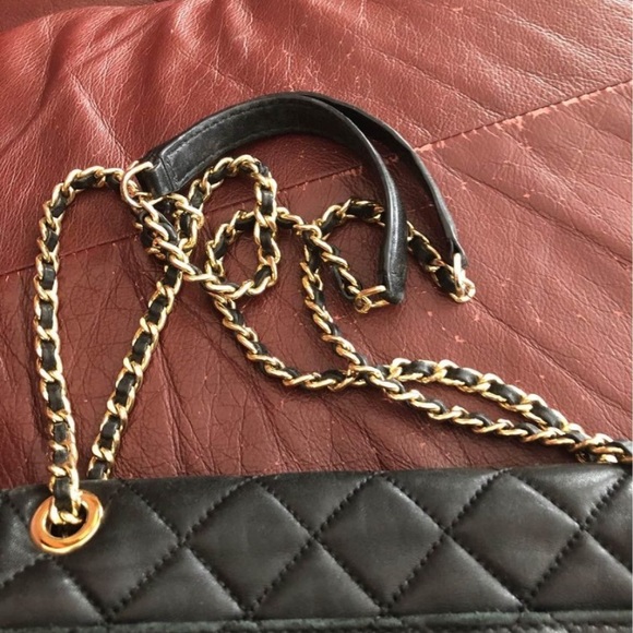 Micheal Kors black quilted purse - Picture 9 of 9